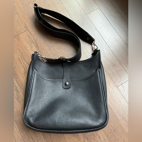 Hermes Black Leather Messenger Bag - Picture 3 of 13